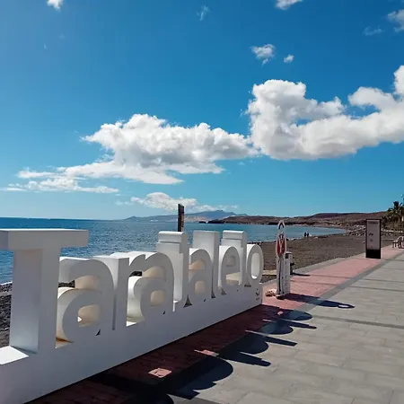 Lugar Con Alma, Tarajalejo, Balkon, Strandnah, Wifi Apartment